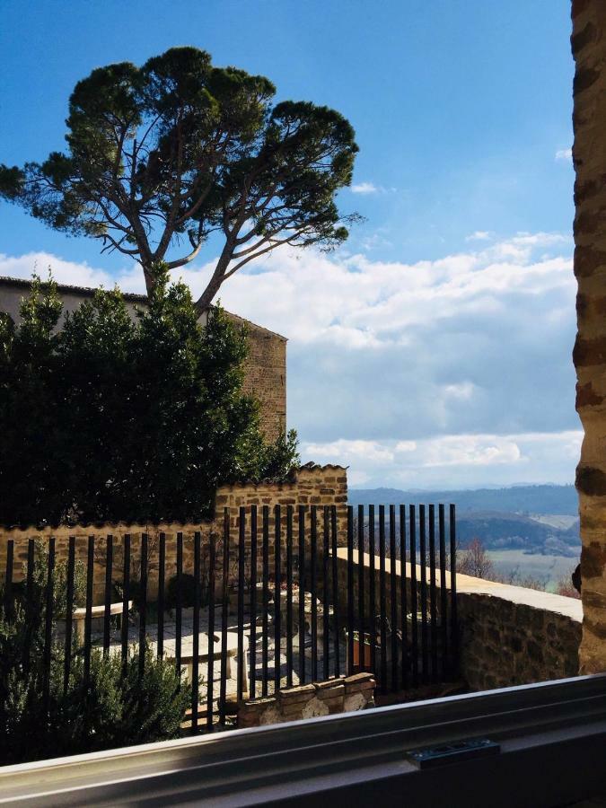 Est Locanda San Ginesio Екстер'єр фото